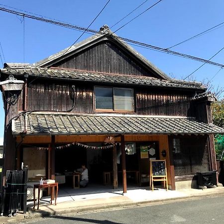 Guesthouse Kojiya 暮らしをつくる宿 旧糀屋 Fukutsu Exterior foto